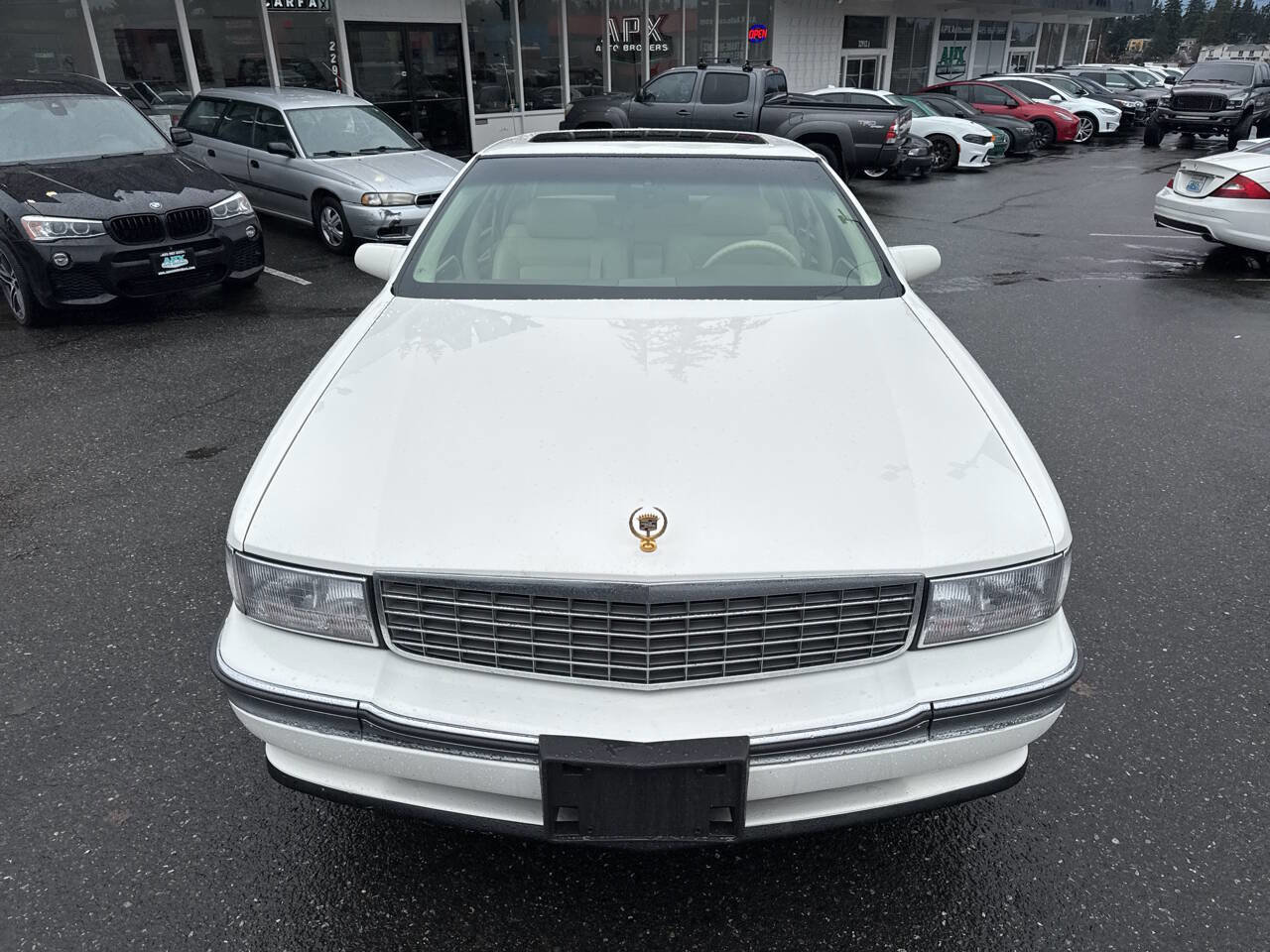 Used 1995 Cadillac De Ville Sedan image 9