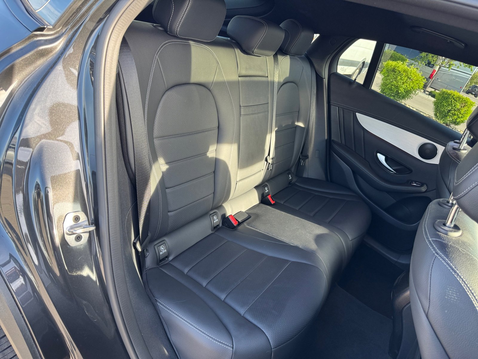 Used 2022 Mercedes-Benz GLC 300 4MATIC Coupe image 18