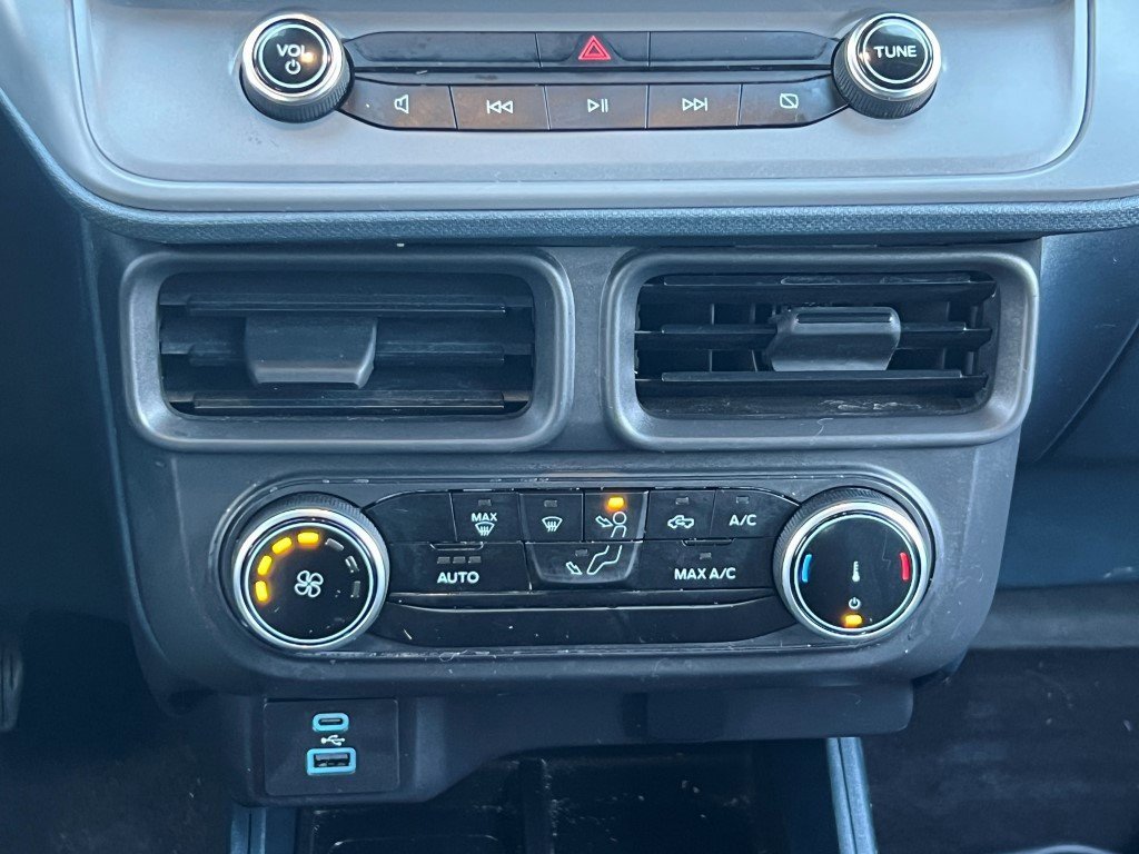 Used 2023 Ford Maverick XLT w/ Black Appearance Package image 19