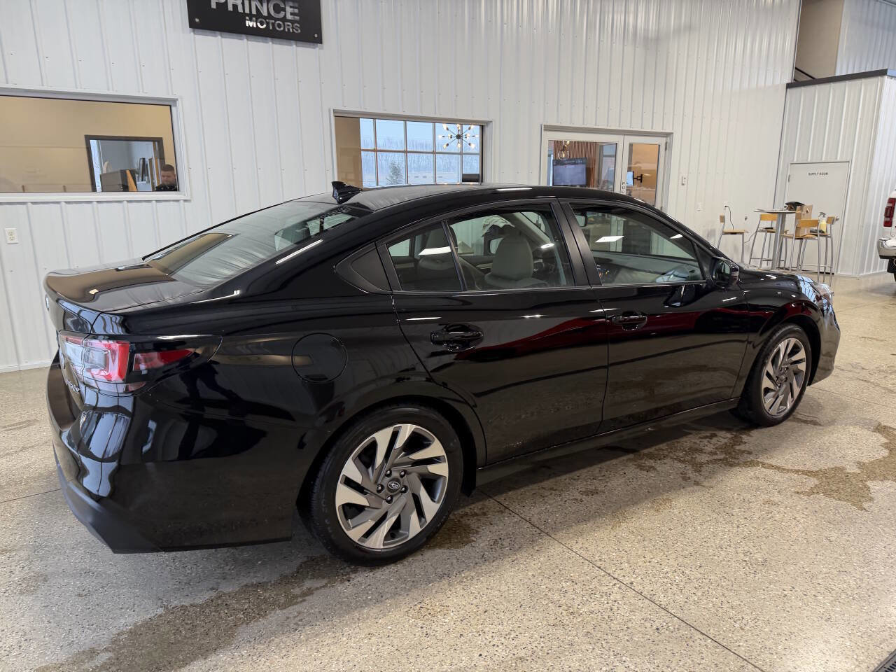 Used 2023 Subaru Legacy Limited image 39