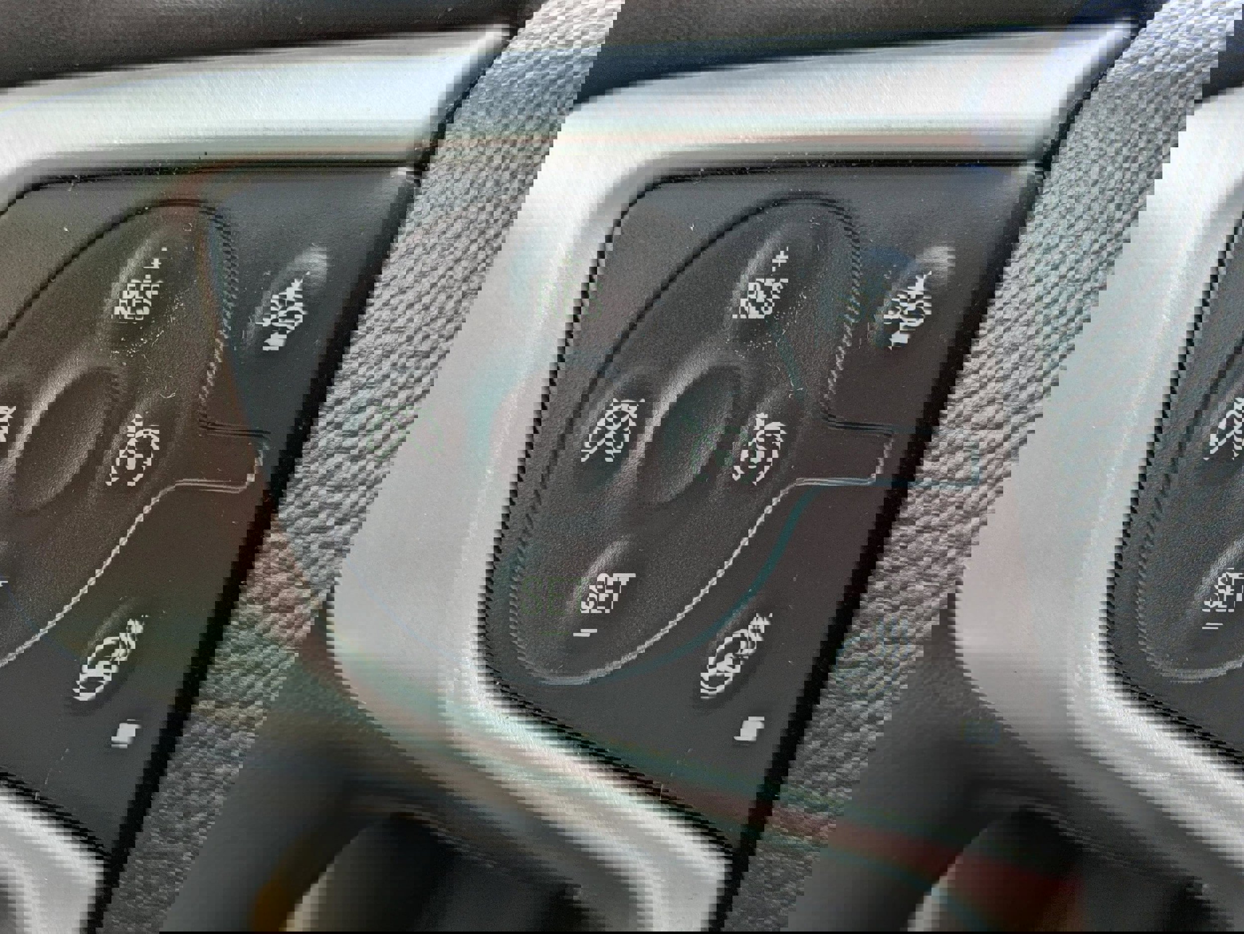 Used 2023 GMC Acadia SLT w/ Technology Package image 20