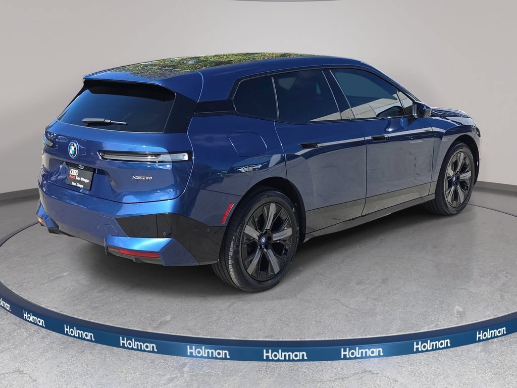 Used 2025 BMW iX xDrive50 AWD/4WD image 6