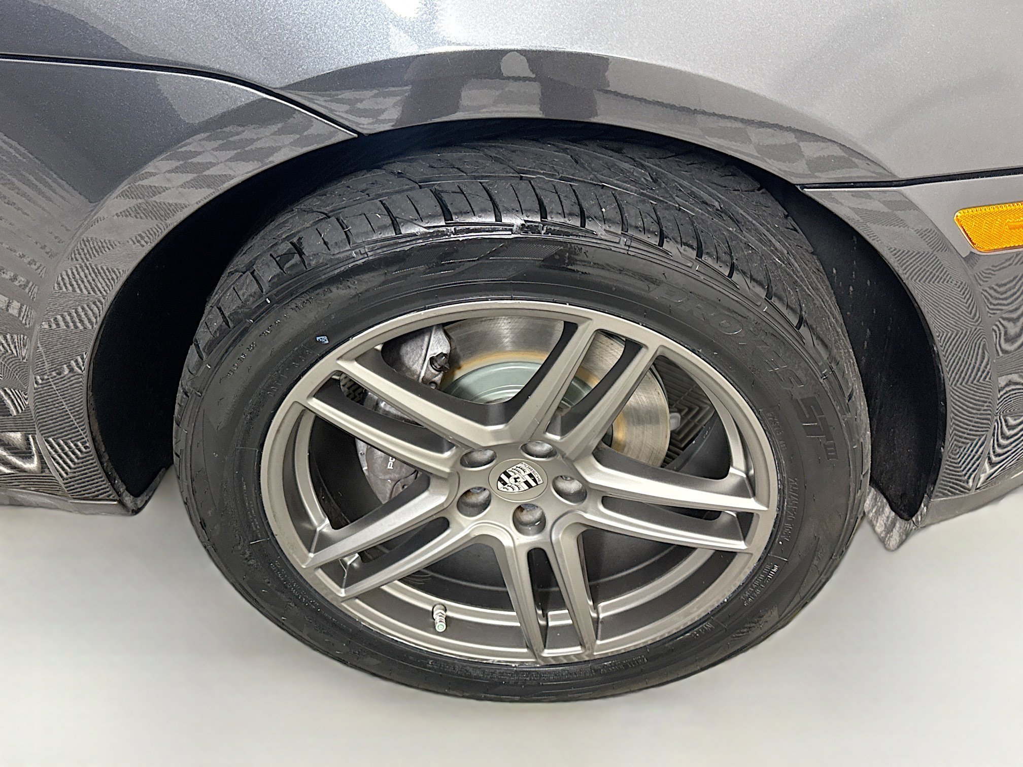 Used 2020 Porsche Macan image 31