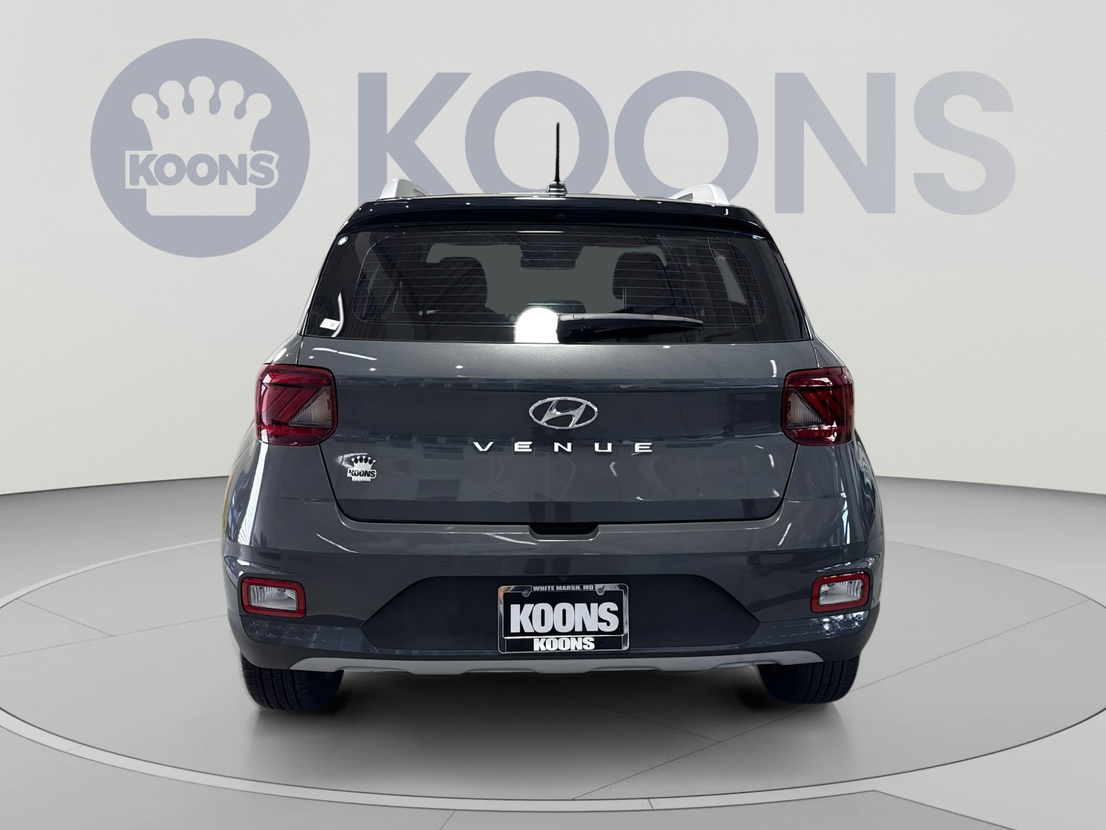 Used 2023 Hyundai Venue Limited FWD image 10