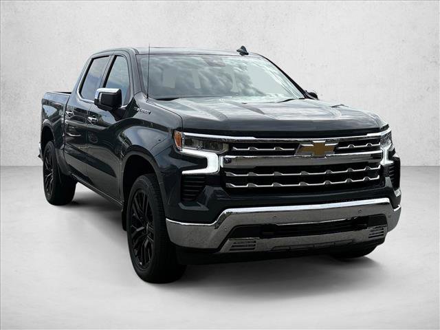 Used 2025 Chevrolet Silverado 1500 LTZ w/ LTZ Premium Package image 3