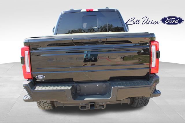 Certified 2025 Ford F250 Platinum w/ FX4 Off-Road Package image 6