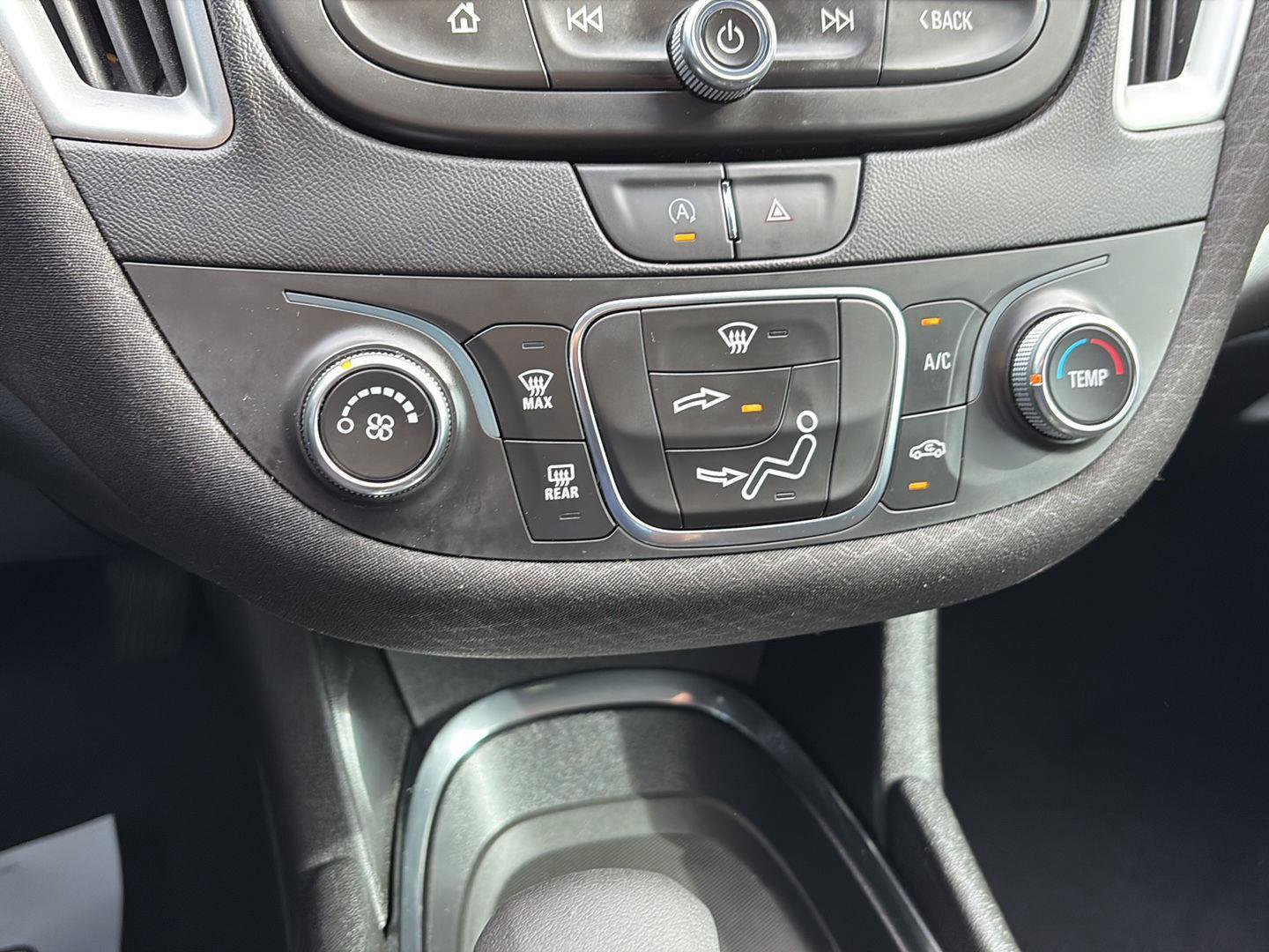 Certified 2022 Chevrolet Malibu RS image 22