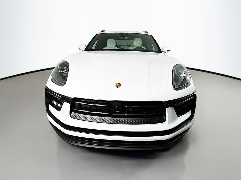 New 2025 Porsche Macan S image 6