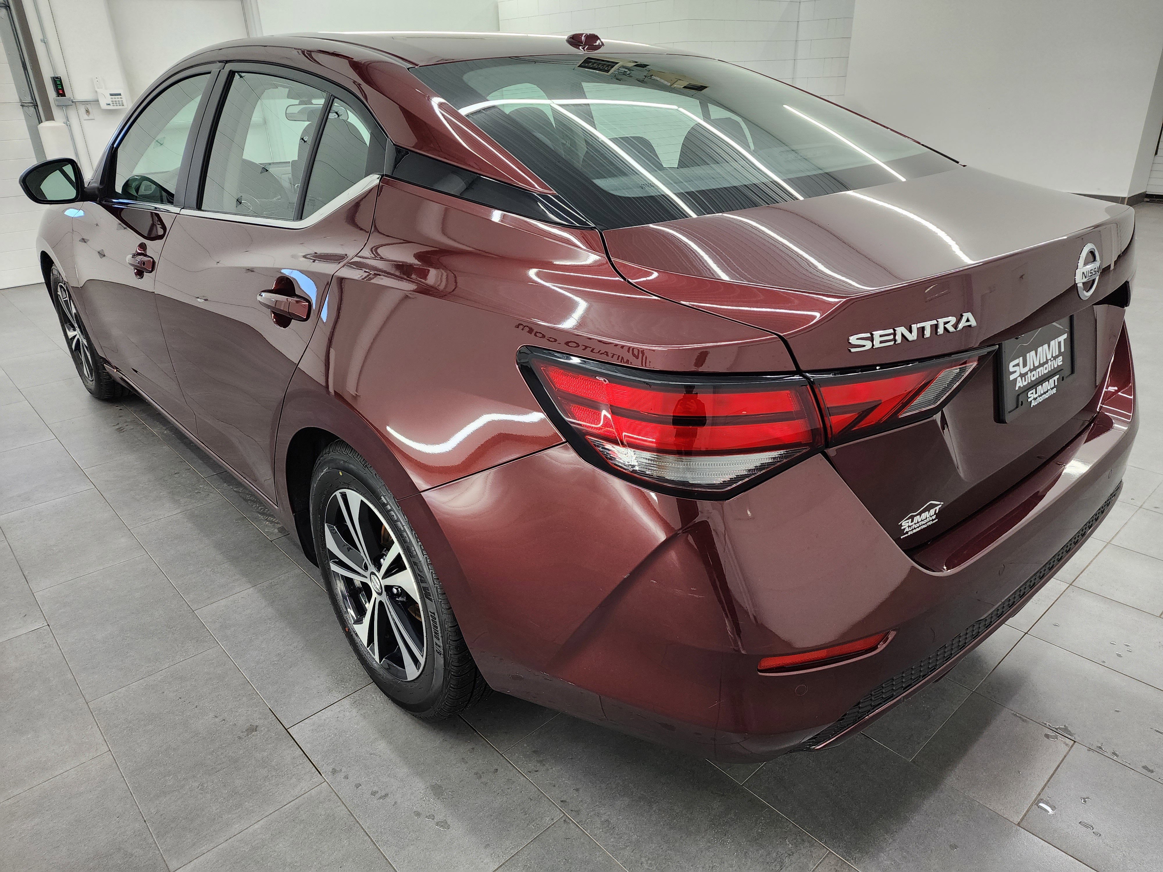 Used 2023 Nissan Sentra SV image 6