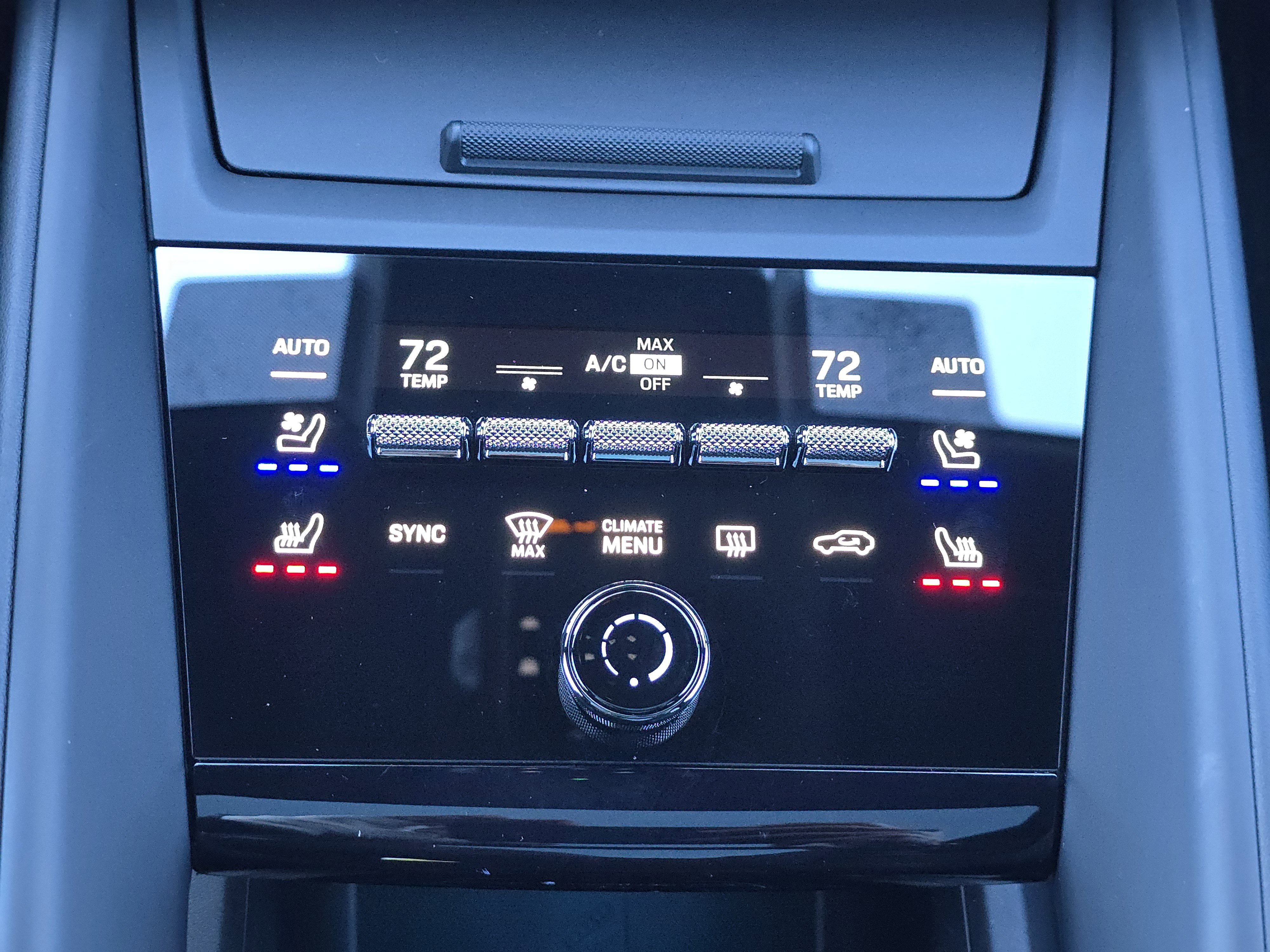 Certified 2024 Porsche Macan 4 Electric image 24