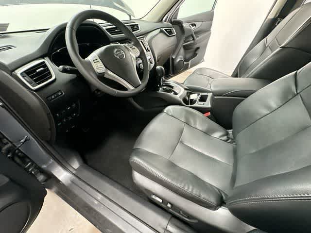 Used 2015 Nissan Rogue SL w/ SL Premium Package AWD/4WD image 17