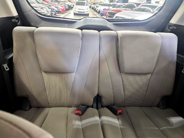 Used 2015 MAZDA MAZDA5 Sport image 31