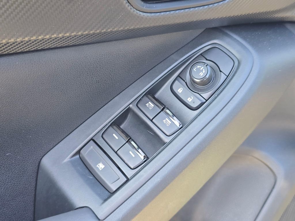 Used 2024 Subaru Crosstrek 2.0i Premium image 19