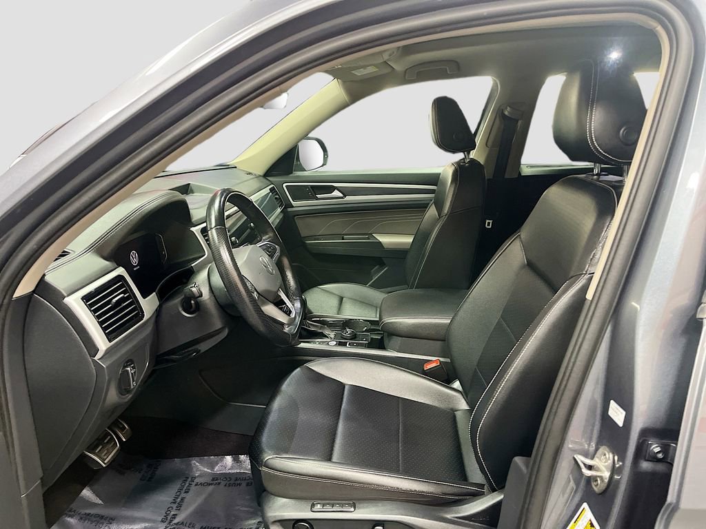 Used 2022 Volkswagen Atlas SEL R-Line image 21