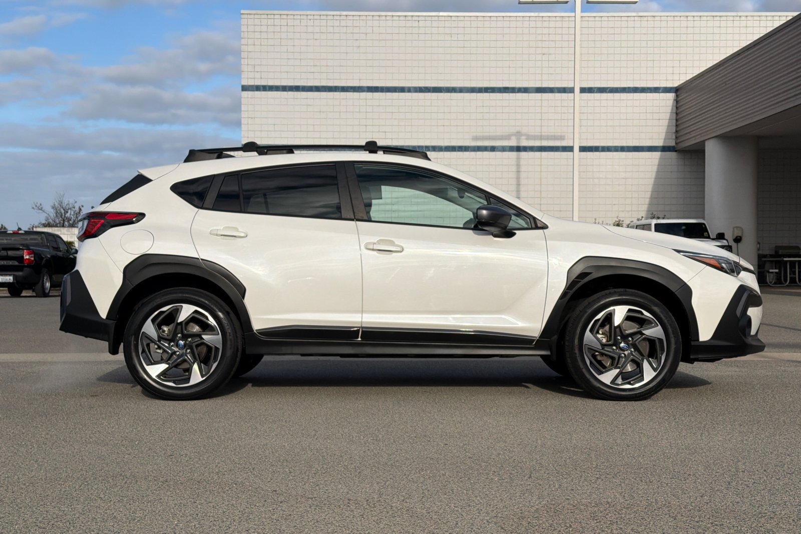 Used 2024 Subaru Crosstrek 2.5i Limited w/ Popular Package #4A AWD/4WD image 3