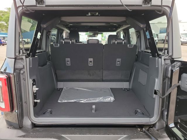 New 2026 Ford Bronco Outer Banks image 7