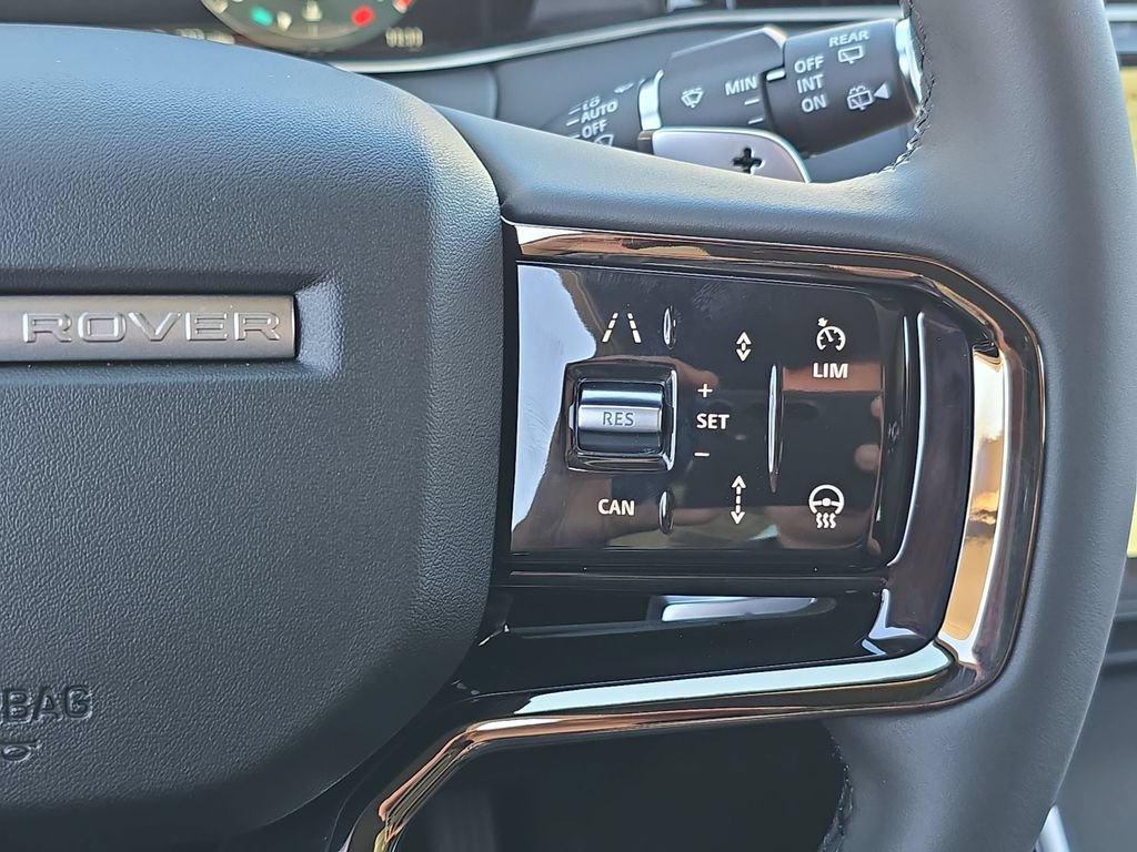 New 2026 Land Rover Range Rover Evoque S AWD/4WD image 18