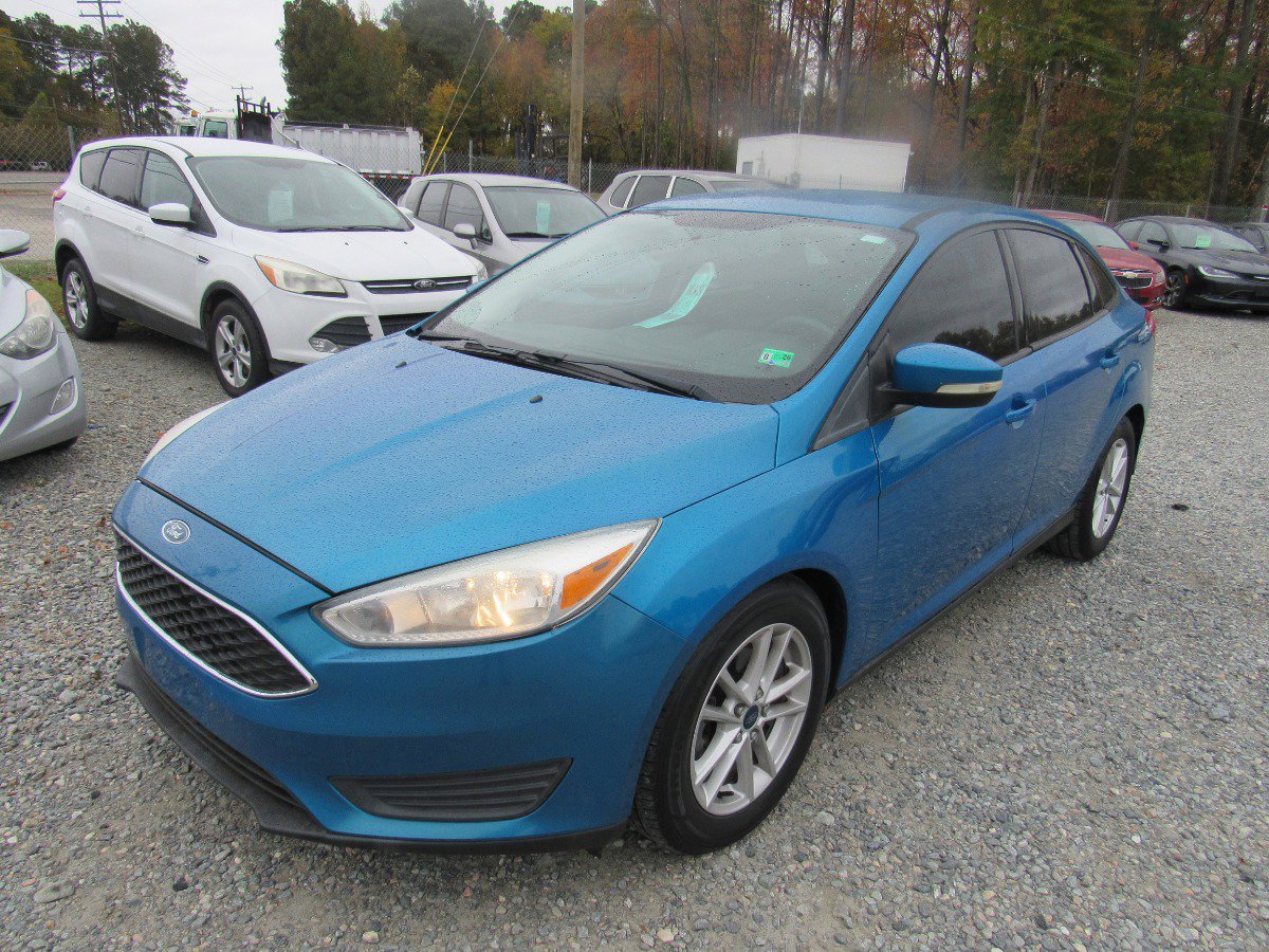 Used 2015 Ford Focus SE