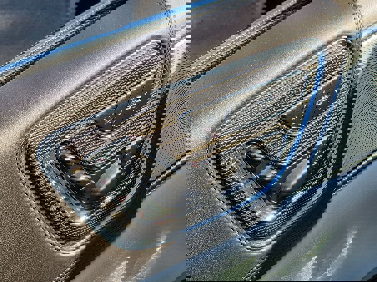 Used 2017 Lincoln Continental Black Label w/ Rear-seat Package image 26