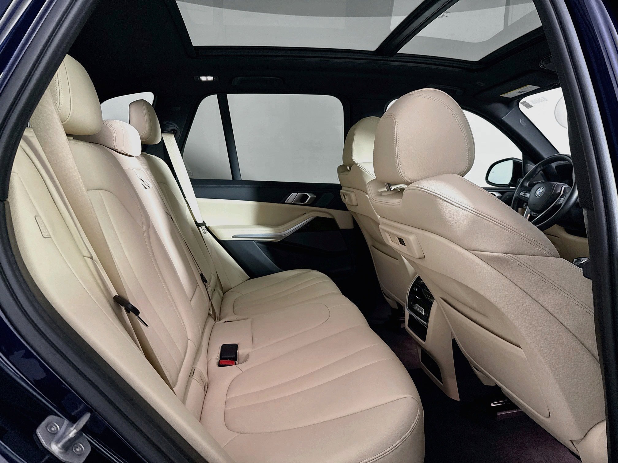 Used 2020 BMW X5 xDrive40i w/ Premium Package AWD/4WD image 38