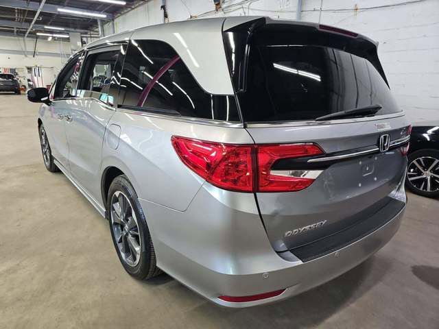 Used 2023 Honda Odyssey Elite image 11