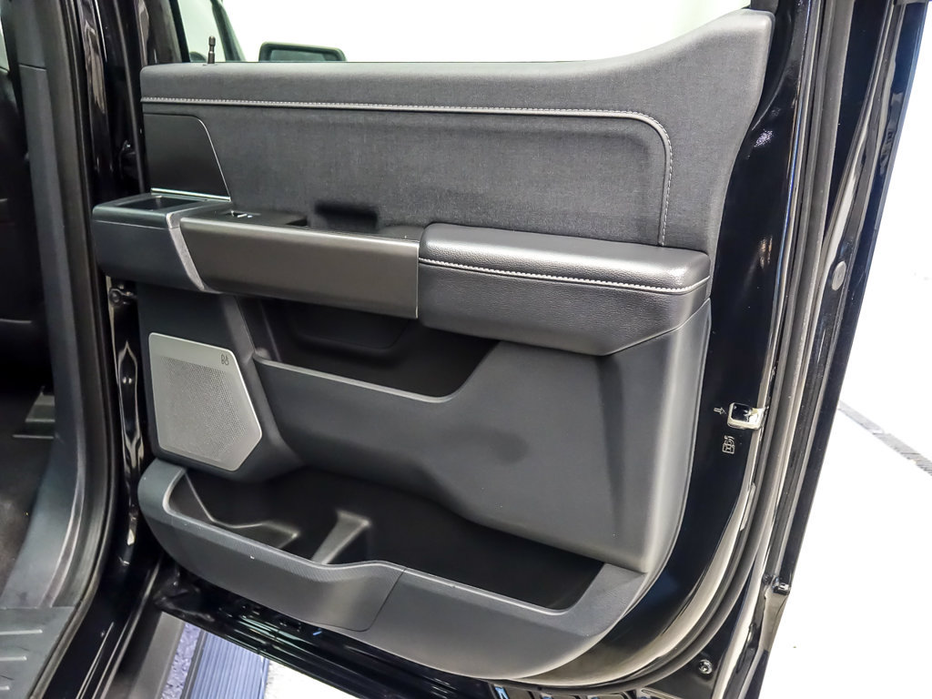 Used 2025 Ford F150 Lariat AWD/4WD image 23