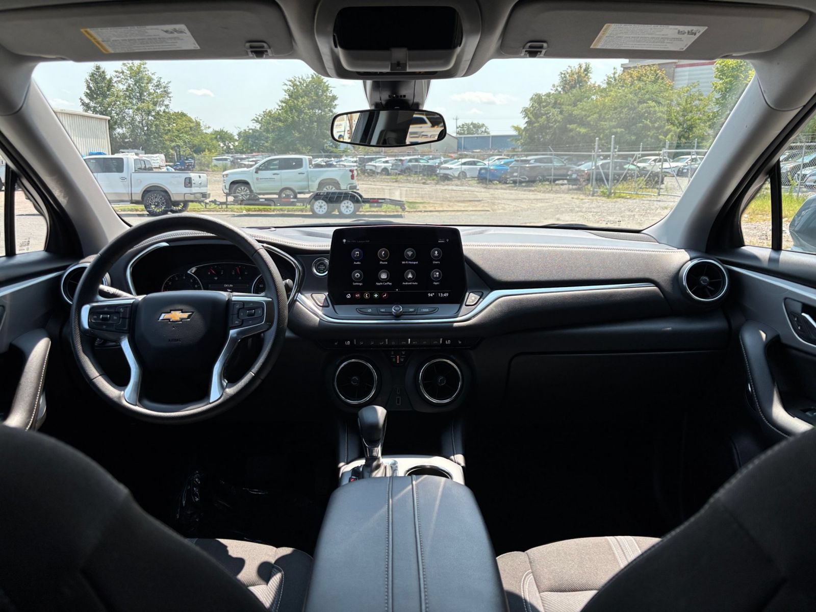 Used 2025 Chevrolet Blazer LT FWD image 34