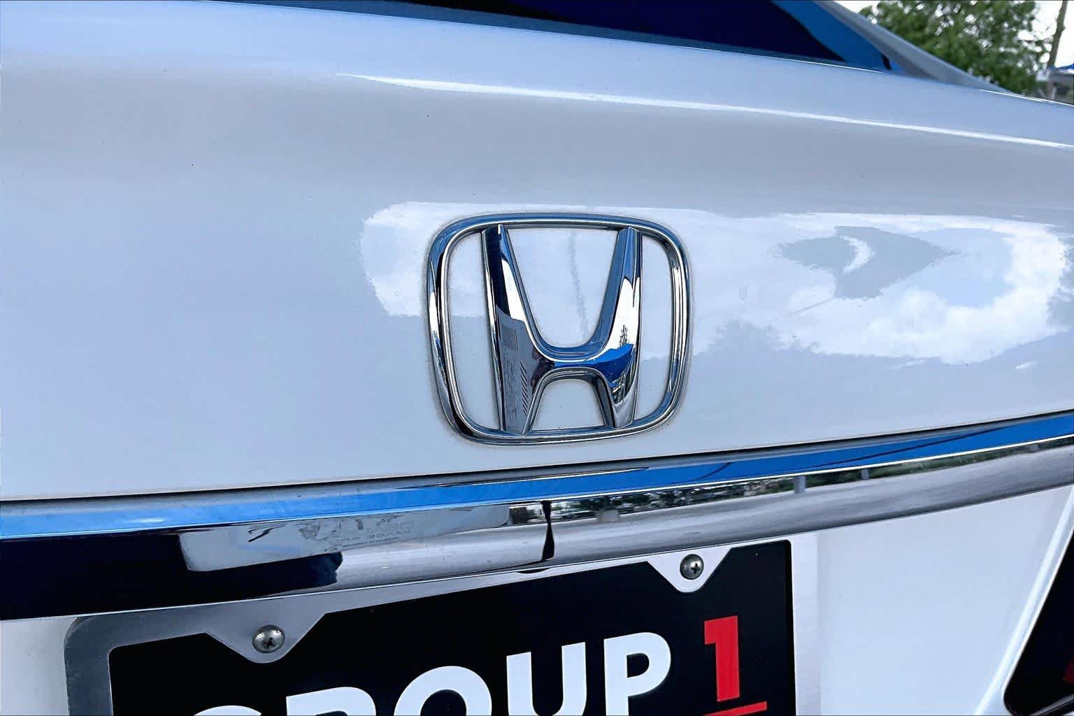 Used 2015 Honda Civic EX-L image 28