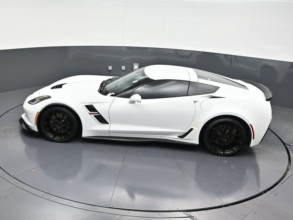 Used 2019 Chevrolet Corvette Grand Sport w/ Carbon Flash Badge Package image 17