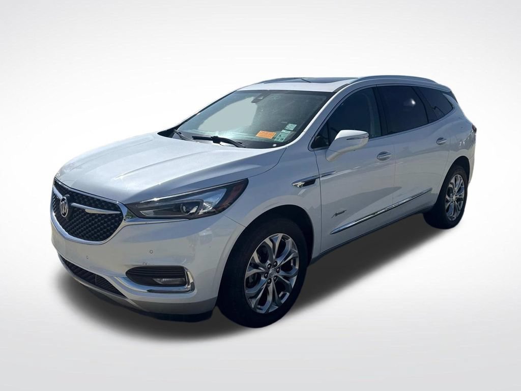 Used 2018 Buick Enclave Avenir w/ Avenir Technology Package FWD image 3