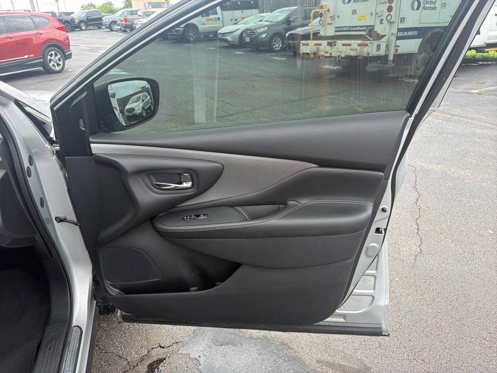 Used 2020 Nissan Murano SV AWD/4WD image 36