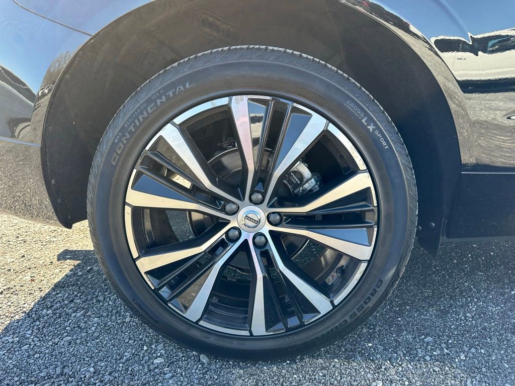 Used 2023 Volvo XC60 B5 Plus w/ Protection Package Premier image 18
