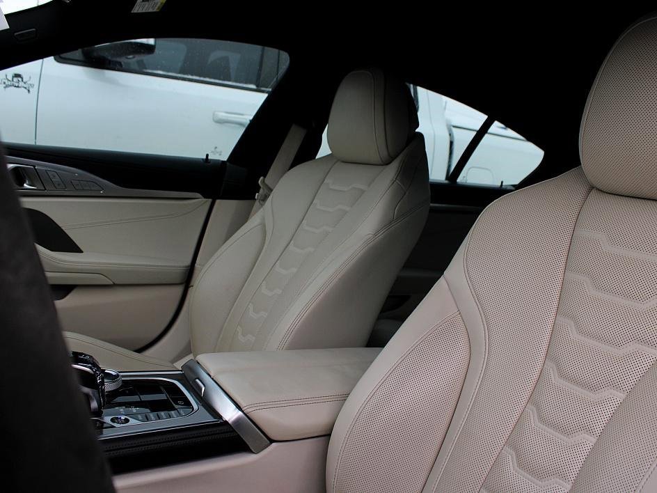 Used 2022 BMW M850i Gran Coupe xDrive image 26