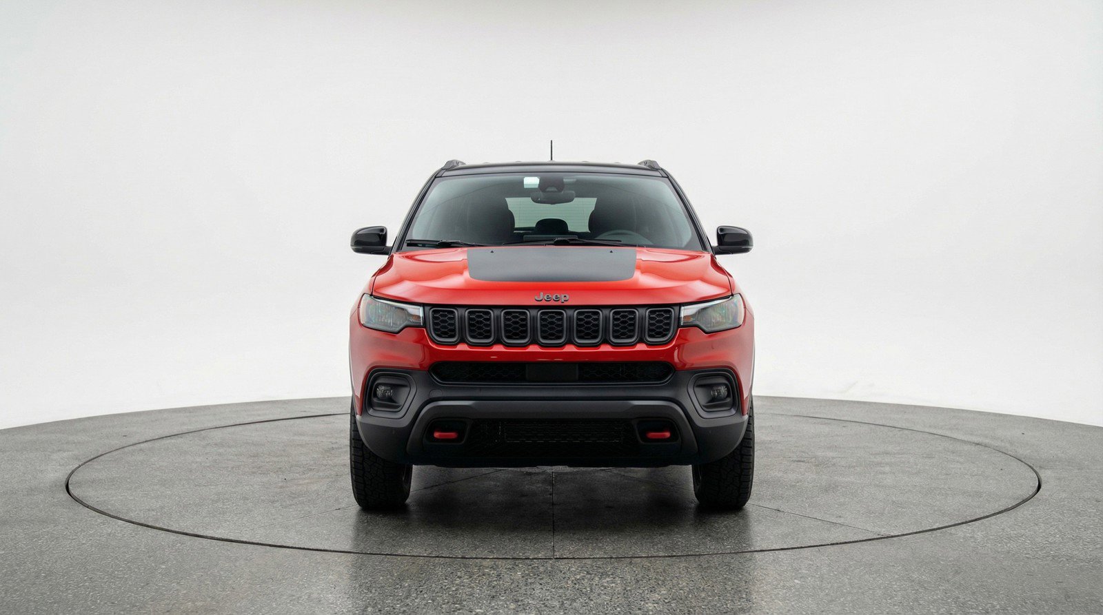 Used 2025 Jeep Compass Trailhawk image 2