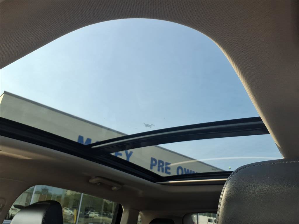 Used 2023 Lincoln Nautilus Reserve image 14