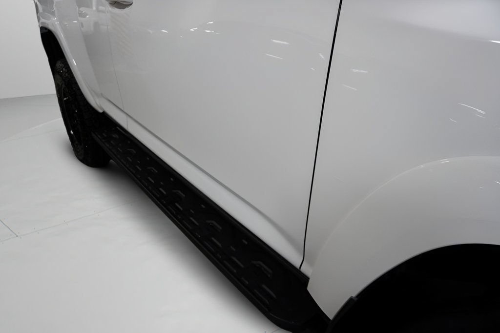Used 2021 Toyota 4Runner TRD Off-Road AWD/4WD image 16