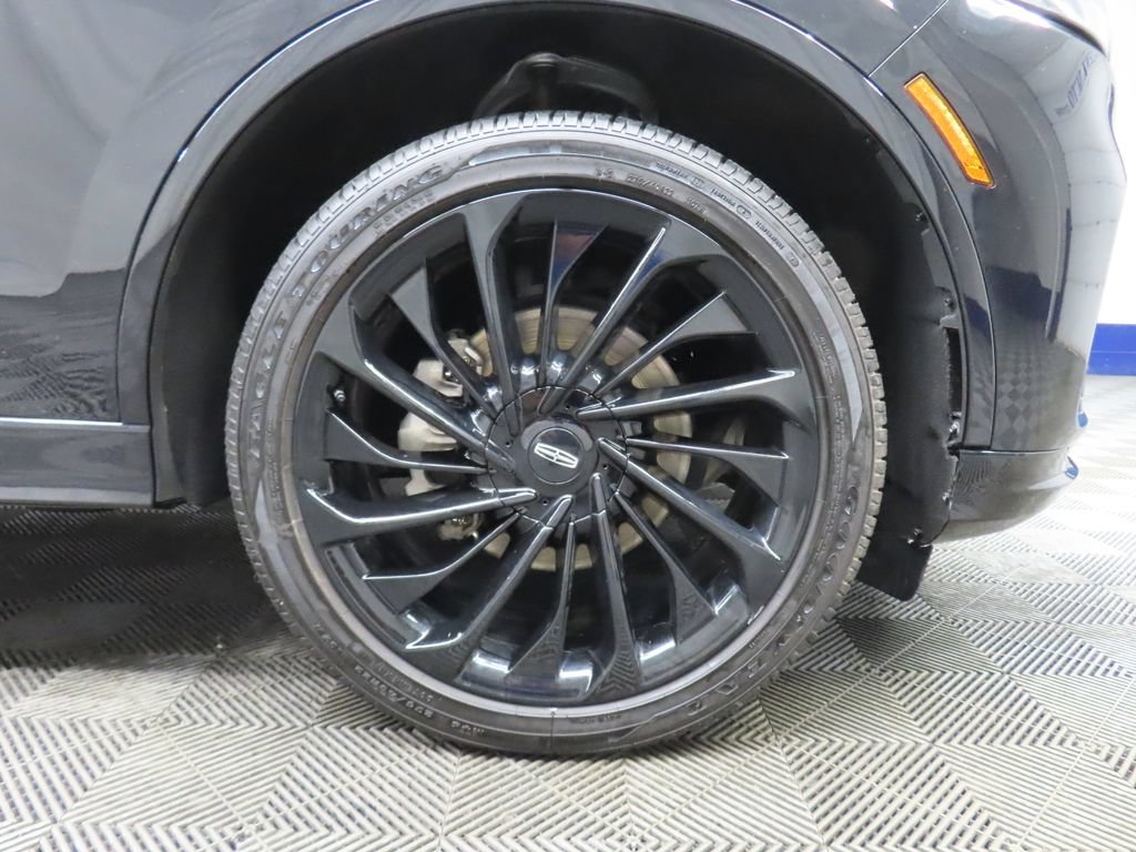 Used 2025 Lincoln Aviator Reserve w/ Equipment Group 201A AWD/4WD image 11