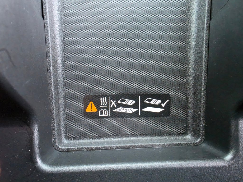 Used 2022 GMC Sierra 1500 Elevation image 22