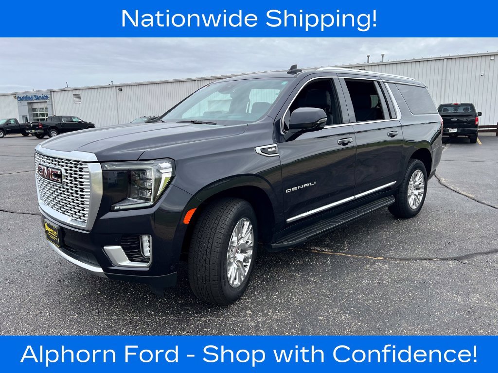 Used 2023 GMC Yukon XL Denali w/ Advanced Technology Package AWD/4WD image 6