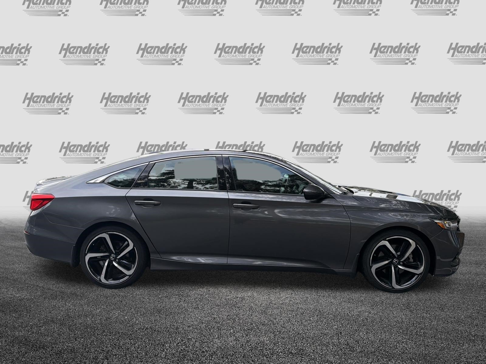 Used 2018 Honda Accord Sport image 10