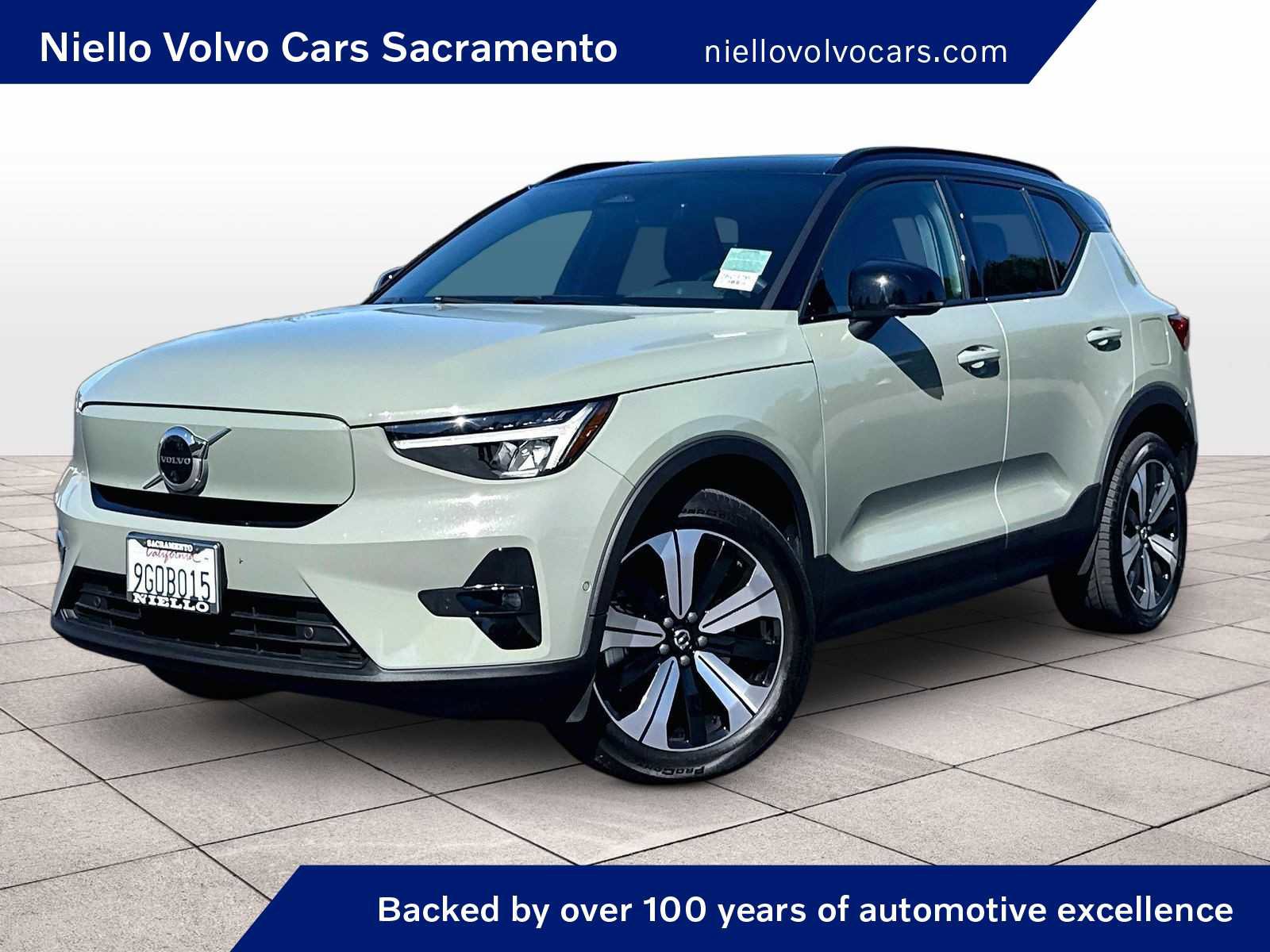 Used 2023 Volvo XC40 Recharge Plus
