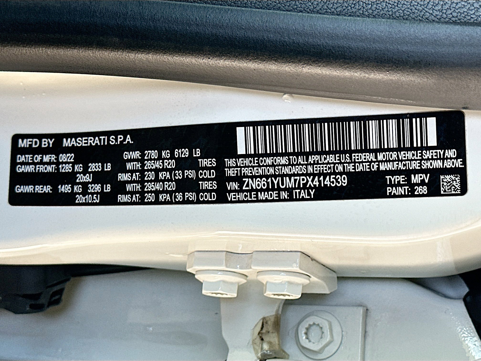 Used 2023 Maserati Levante Modena image 34