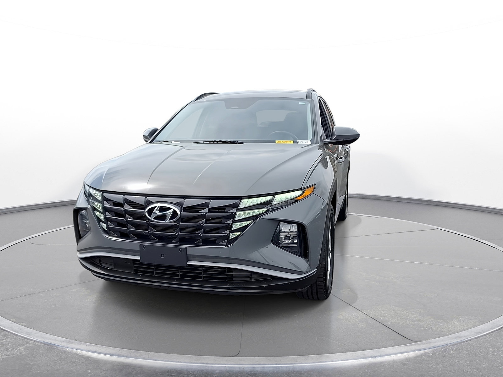 Used 2024 Hyundai Tucson SEL FWD image 3