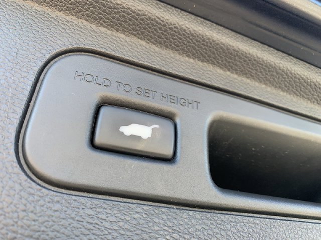Used 2018 Honda Odyssey Elite image 40