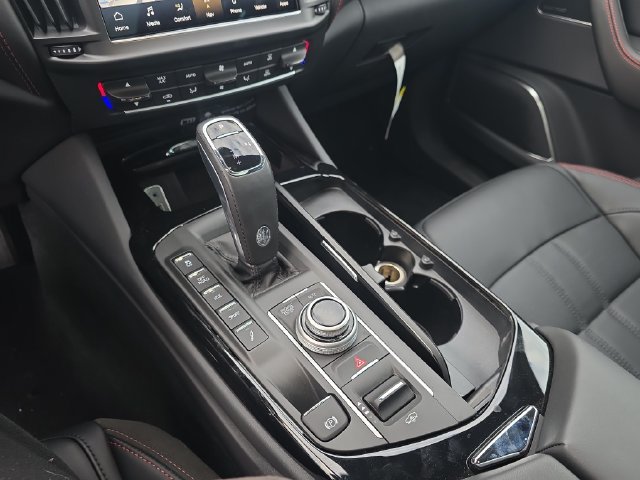 New 2024 Maserati Levante GT Ultima AWD/4WD image 25