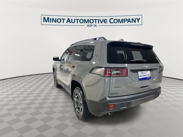 New 2026 Jeep Cherokee Laredo image 6