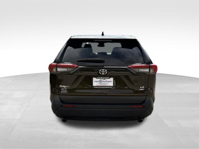 Used 2025 Toyota RAV4 LE AWD/4WD image 10