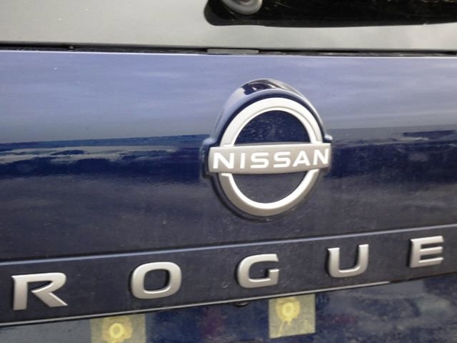 New 2026 Nissan Rogue Platinum w/ Tech Package AWD/4WD image 10