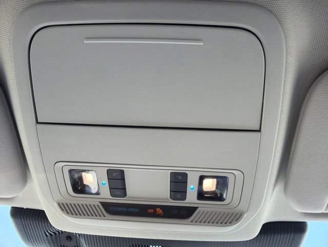 Used 2025 Ford Explorer Active RWD image 40