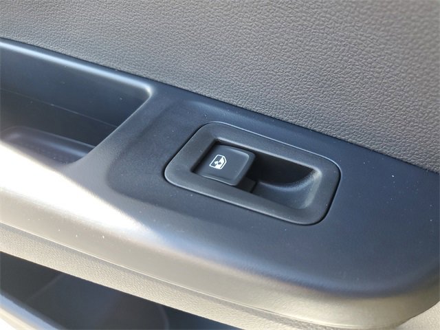 New 2026 Volkswagen Taos SE image 14